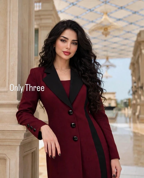 عباية بليزر برغندي - لاين بلاك
